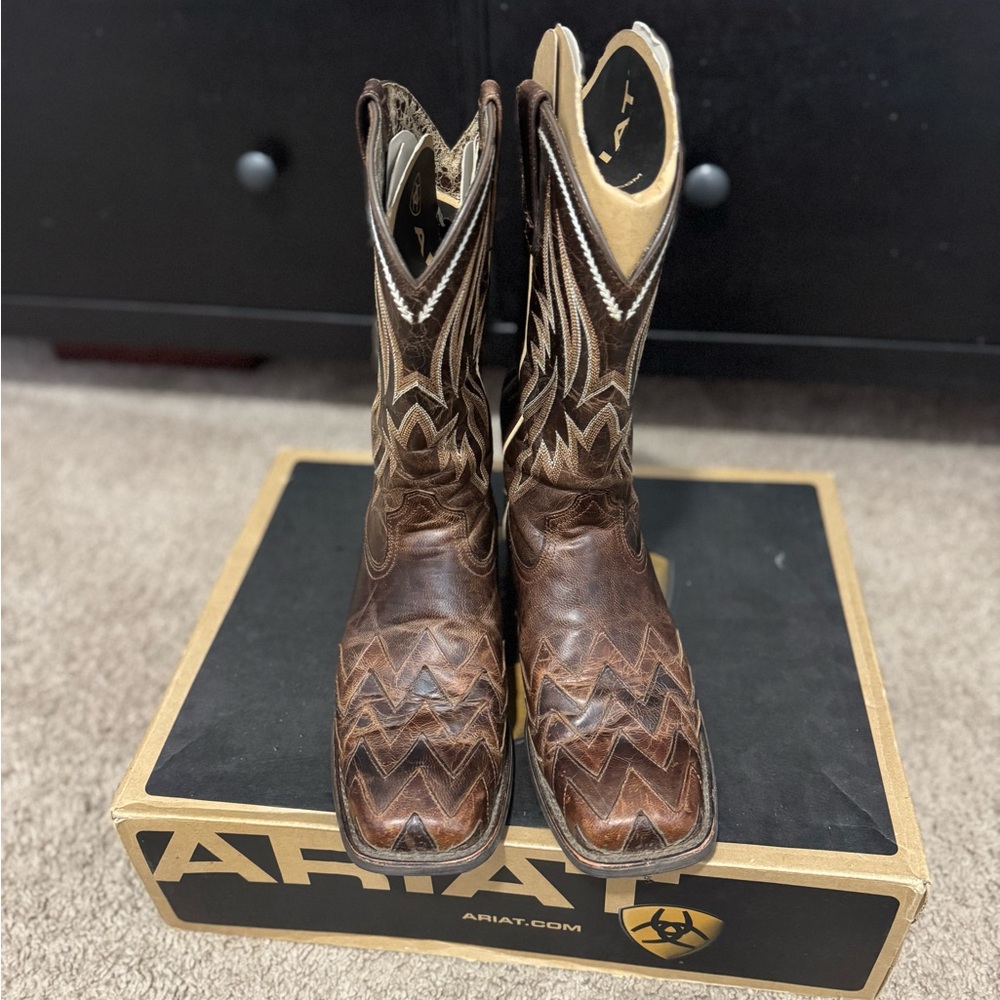 Ariat Brown Western Boots